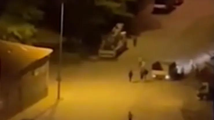 Mahalleye kamyonla sabıkalı vandallar taşınmış