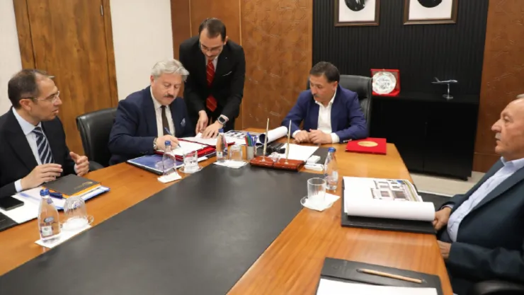 Melikgazi'de 16.sı Yapılacak Olan Aile Sağlık Merkezi Protokolü İmzalandı