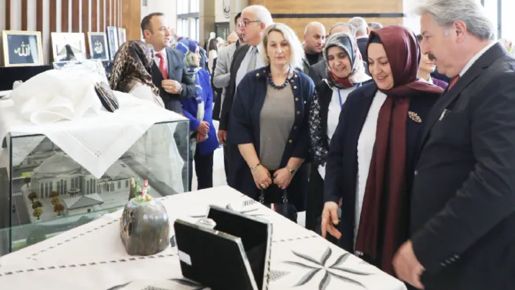 Melikgazi'de El Emeği, Göz Nuru Eserler Görücüye Çıktı