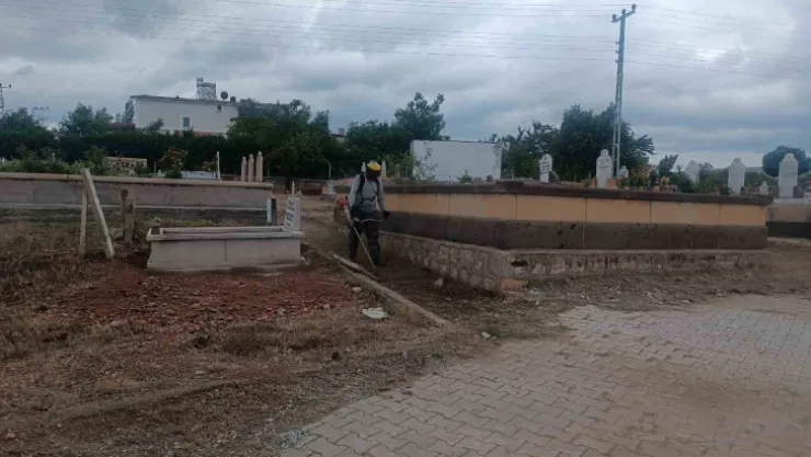 Melikgazi'de mezarlıklar bayram ziyareti için hazır hale geldi