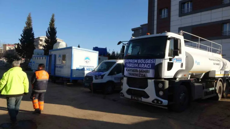 Depremzedelere mobil WC, Banyo, Mescid yardımı