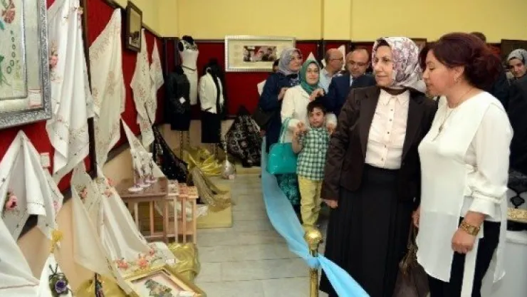 Melikgazi Belediyesi'nden 24 Branşta Mesleki Eğitim Kursu 