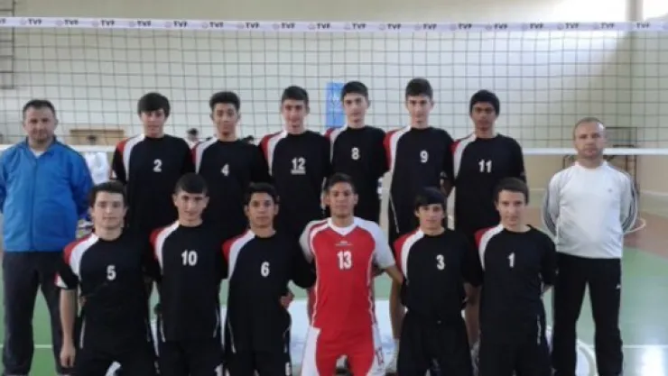 MELİKGAZİ BELEDİYESPOR VOLEYBOL TAKIMINDA KAHRAMANMARAŞ BELEDİYESPOR MAÇI HAZIRLIKLARI SÜRÜYOR