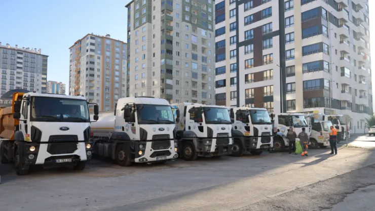 Mevlana Mahallesi'nde Belediye Hizmetleriyle Yenileme Seferberliği