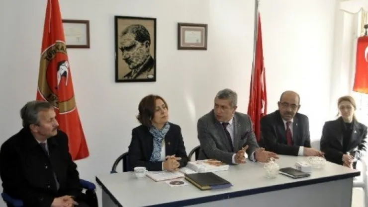 Mhp Adaylarından Türk Kadınlar Birliğine Ziyaret 