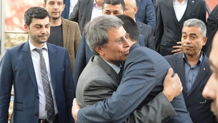 MHP'den Ülkü Ocakları'na hayırlı olsun ziyareti