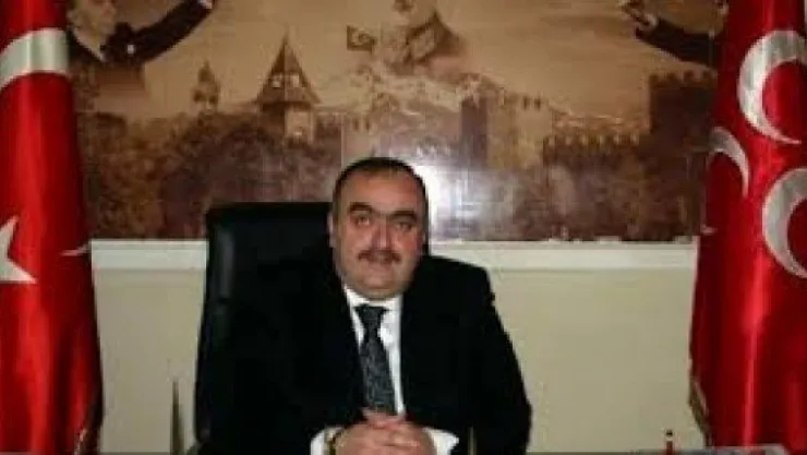 Mhp İl Başkanı Mete Eke'den, 'bayrak İndirme' Açıklaması 