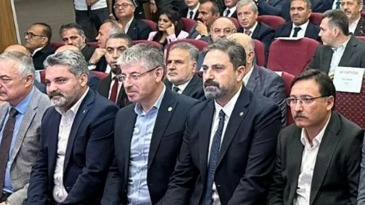 Milletvekili Çopuroğlu, 'Mobilya fuarı, şehir ekonomisine katkı demektir'