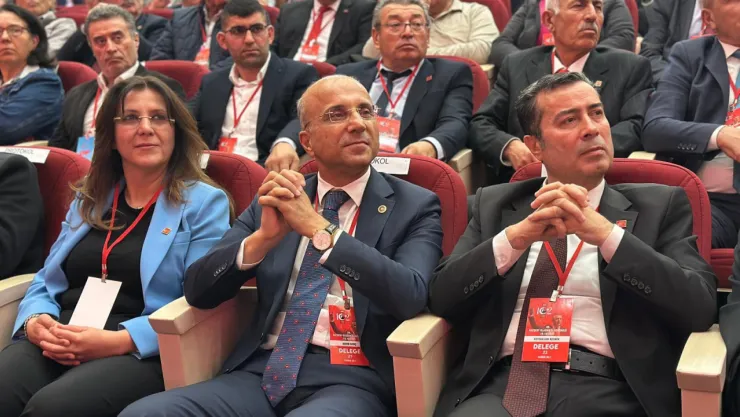 Milletvekili Genç'ten CHP'nin yeni başkanı Ümit Özer'e tebrik