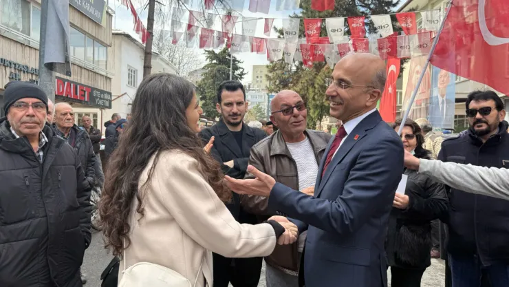 Milletvekili Genç: 'Üye sandığının 20 katı vatandaş oy kullanıyor'