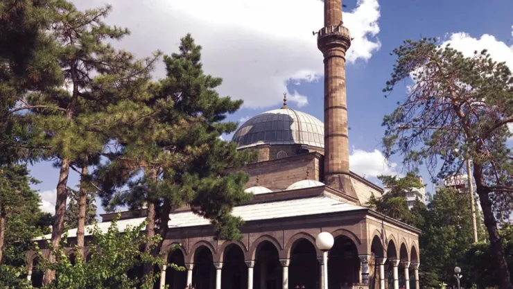 Mimar Sinan'ın Kayseri'ye kaç eser bıraktı?