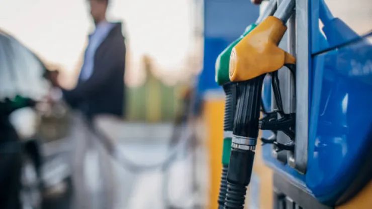 Motorine beklenen indirim kesinleşti