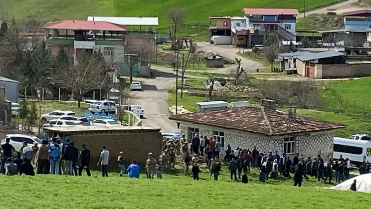Muhtar adaylarının demokrasi mücadelesi kanlı bitti: 6 Ölü 62 yaralı