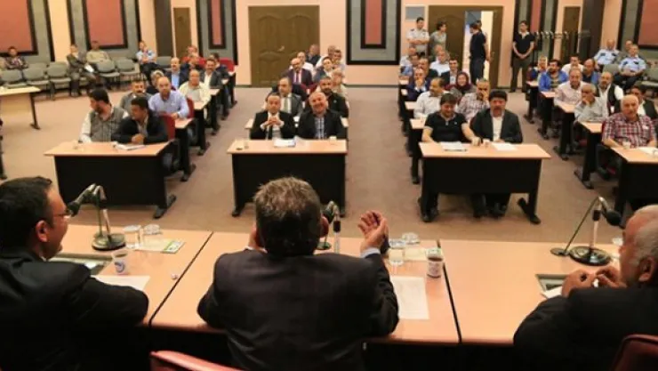 Mülkiyeti belediyeye ait taşınmazlar ihale ile 3 yıllığına kiraya verildi