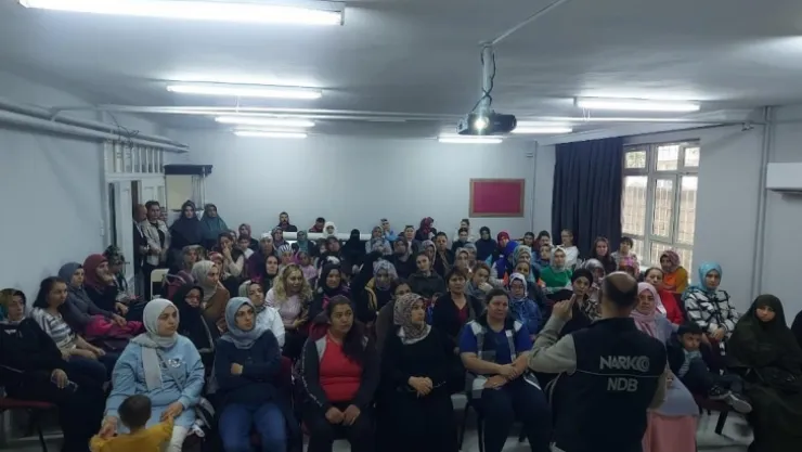 Narkotik ekipleri 70 bin kişiyi bilgilendirdi