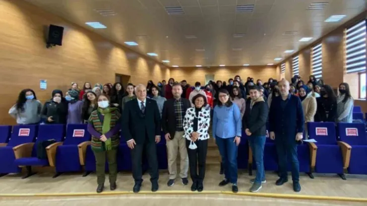 NEVÜ'de Okuma ve Tartışma Etkinliği Düzenlendi