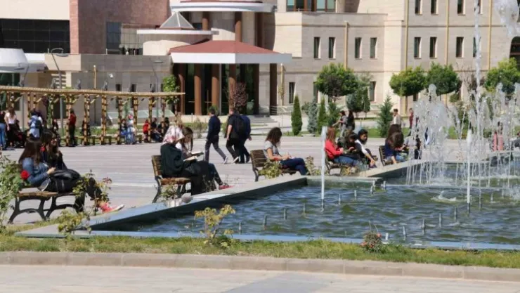 NEVÜ'den YKS adaylarına rehberlik Hizmeti