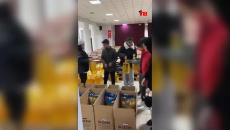 Öğrenciler 125 Ramazan kolisini ihtiyaç sahiplerine ulaştırdı