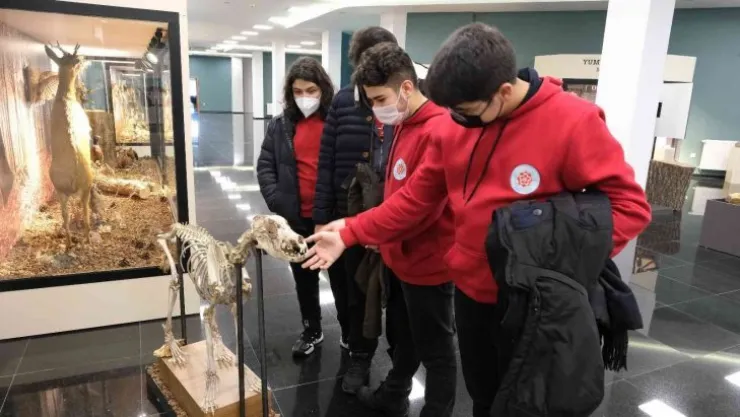 Öğrenciler zamanda yolculuğa çıktı