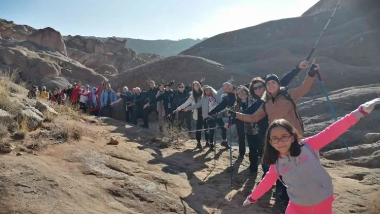 Öğretmenler yürüyerek diyabete dikkat çekti