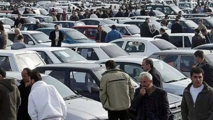 ''Oto Galerilerde Yeni Dönem: Yetki Belgesi Olmayanlar İlan Veremeyecek!