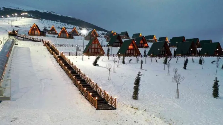 Pistler doldu taştı, otellerde yer kalmadı