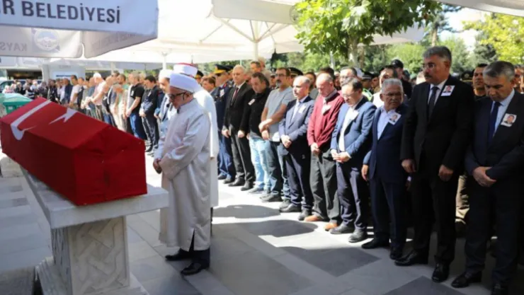 Polis memurunun şehit düştüğü kavga nedeniyle açılan dava görülmeye başlandı