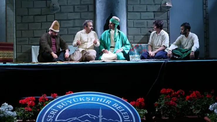 Rahmet ve bereketi birlikte yaşıyoruz