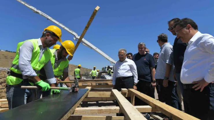 Rehabilitasyon Merkezi İnşaatında İnceleme