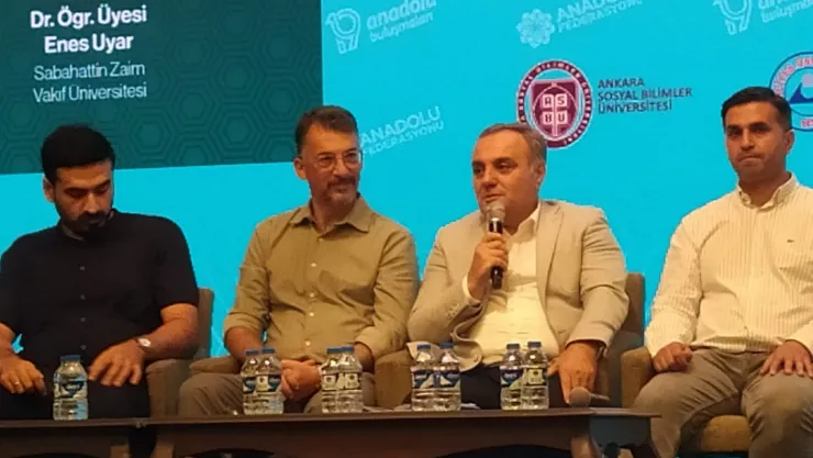 Rektör Altun, Kentleşmenin Aile Yapısı Üzerindeki Etkisini Anlattı