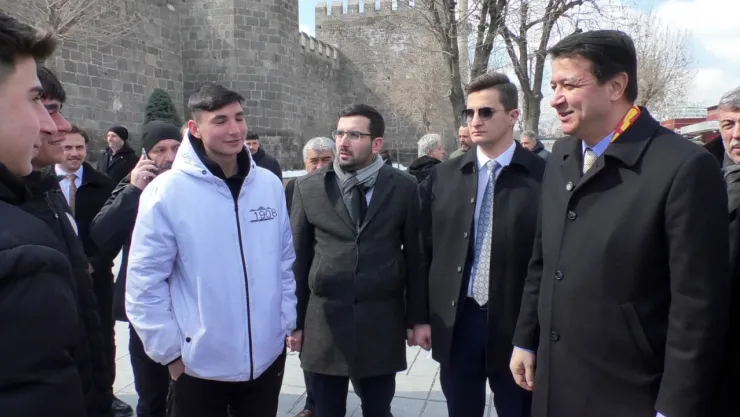 Saadet Partisi Genel Başkanı Arıkan, Kayseri'de hasret giderdi