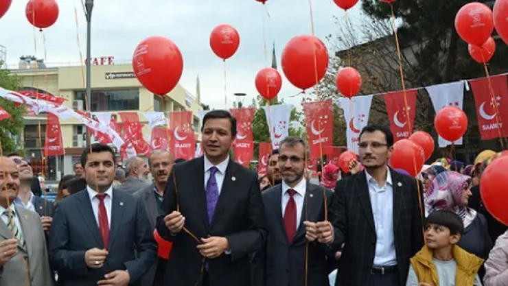 Saadet Partisi Kayseri teşkilatı bir araya geldi