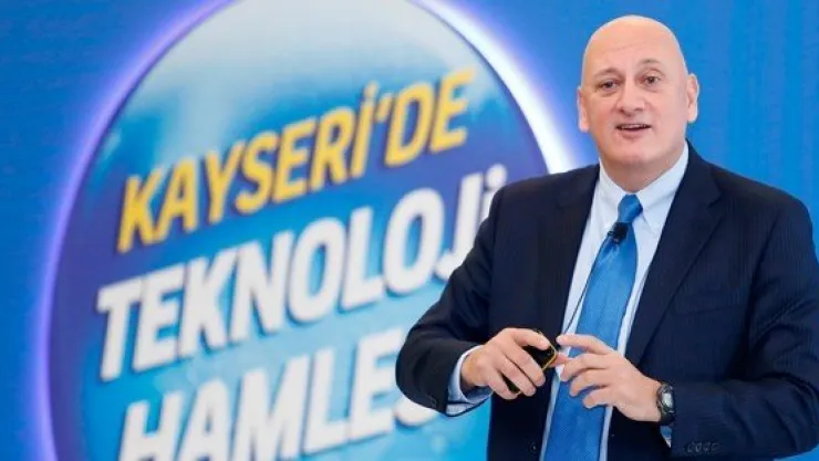  ''SADECE MEMLEKETİNİZİN DEĞİL,  AYNI ZAMANDA ZAMANIN DA İNSANI OLUN''