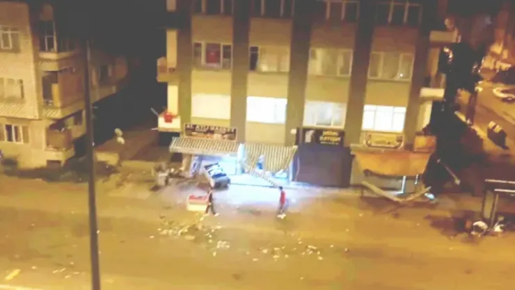 Sahabiye'de iş yerleri ve evler hasar aldı