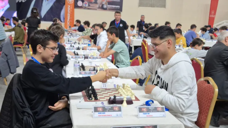 Satranç Türkiye Kupası Kayseri'de başladı