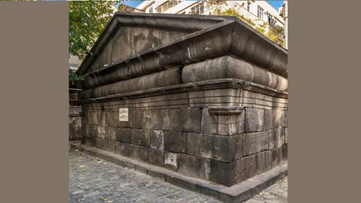Şehrin merkezinde bin 600 yıllık Roma kalıntısı