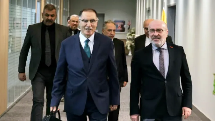 Şeref Malkoç, KAYÜ'de 'Türkiye Yüzyılı ve Üniversitelerimiz' Konulu Konferans Verdi.