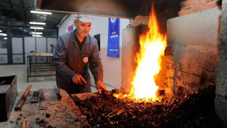Talas Restorasyon Merkezi'nde eğitim başladı