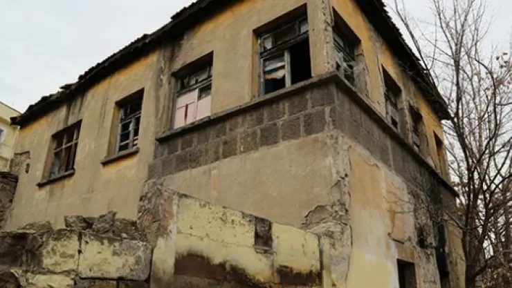 Sırçalı Kümbet İle Gavremoğlu Evi Melikgazi Belediyesine emanet