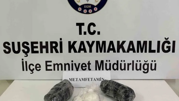 Sivas'ta 1 kilo 226 gram metamfetamin ele geçirildi