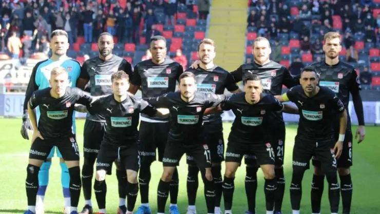 Sivasspor'un galibiyet hasreti 4 maça çıktı