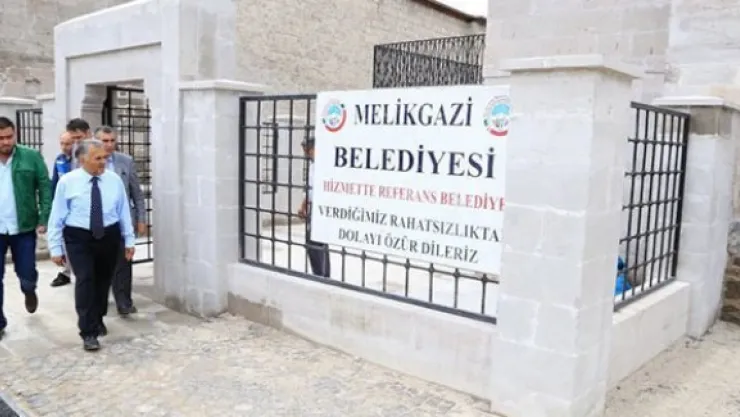 Sivil mimarinin en güzel örneklerinden Kiçikapı konağı hayırlı olsun