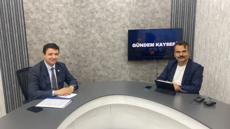 SP Büyükşehir Belediye Başkan Adayı Arıkan, 'Seçimlere 20 gün kala şov yapmanın alemi yok'