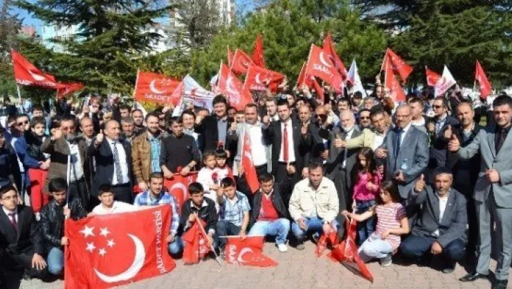 Sp'nin Düzenlediği Sevgi Yürüyüşüne Büyük Destek