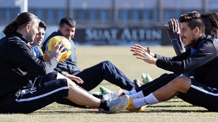 SUAT ALTIN İNŞAAT KAYSERİ ERCİYESSPOR'DA, GAZİANTEPSPOR MAÇI HAZIRLIKLARI BAŞLADI