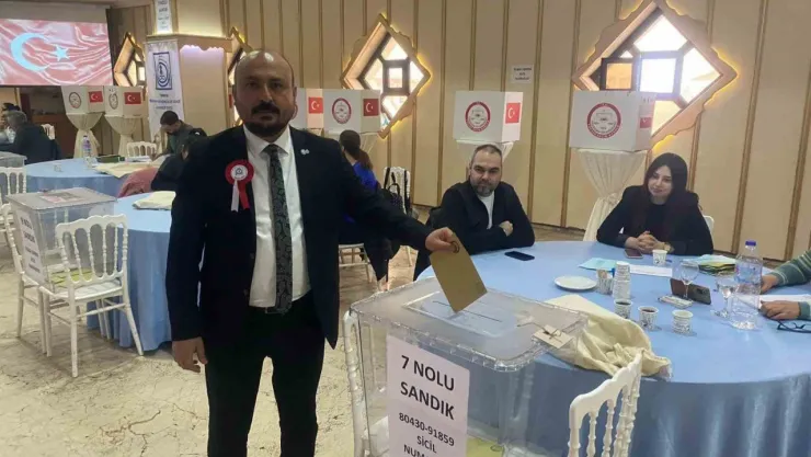 Süleyman Varol tek listeyle güven tazeledi