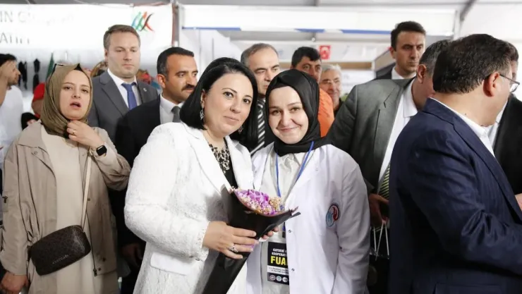 Sümeyra Çiçek, Kadın Kooperatifleri'nin hikayesini anlattı