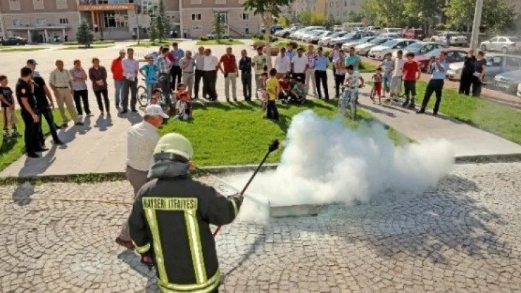 Talas Belediyesi'nden Personele Yangın Eğitimi 