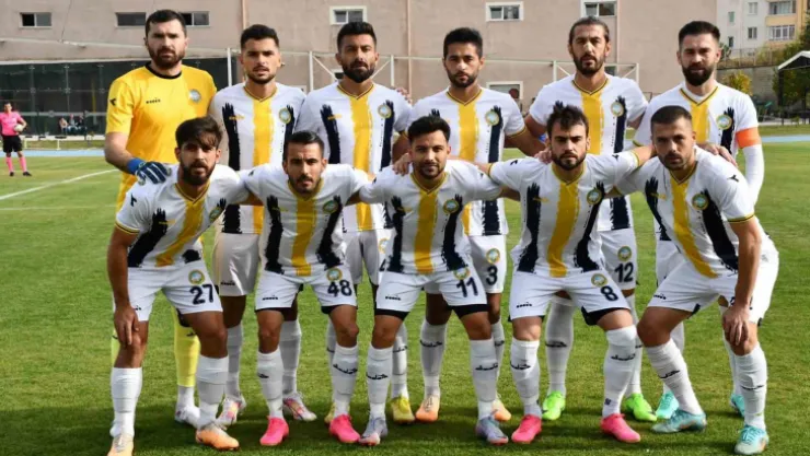 Talasgücü Belediyespor ilk yarıda 17 gol attı