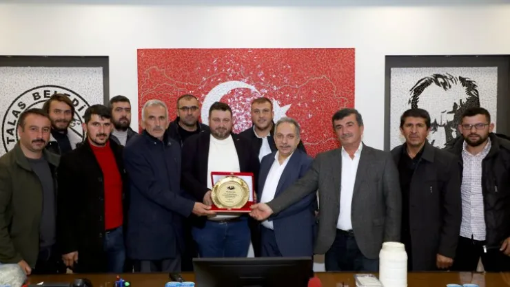 Talaslı çiftçilerden Başkan Yalçın'a teşekkür